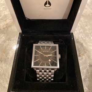 NIXON THE ZILLAMATIC, Rare Men’s Automatic Watch